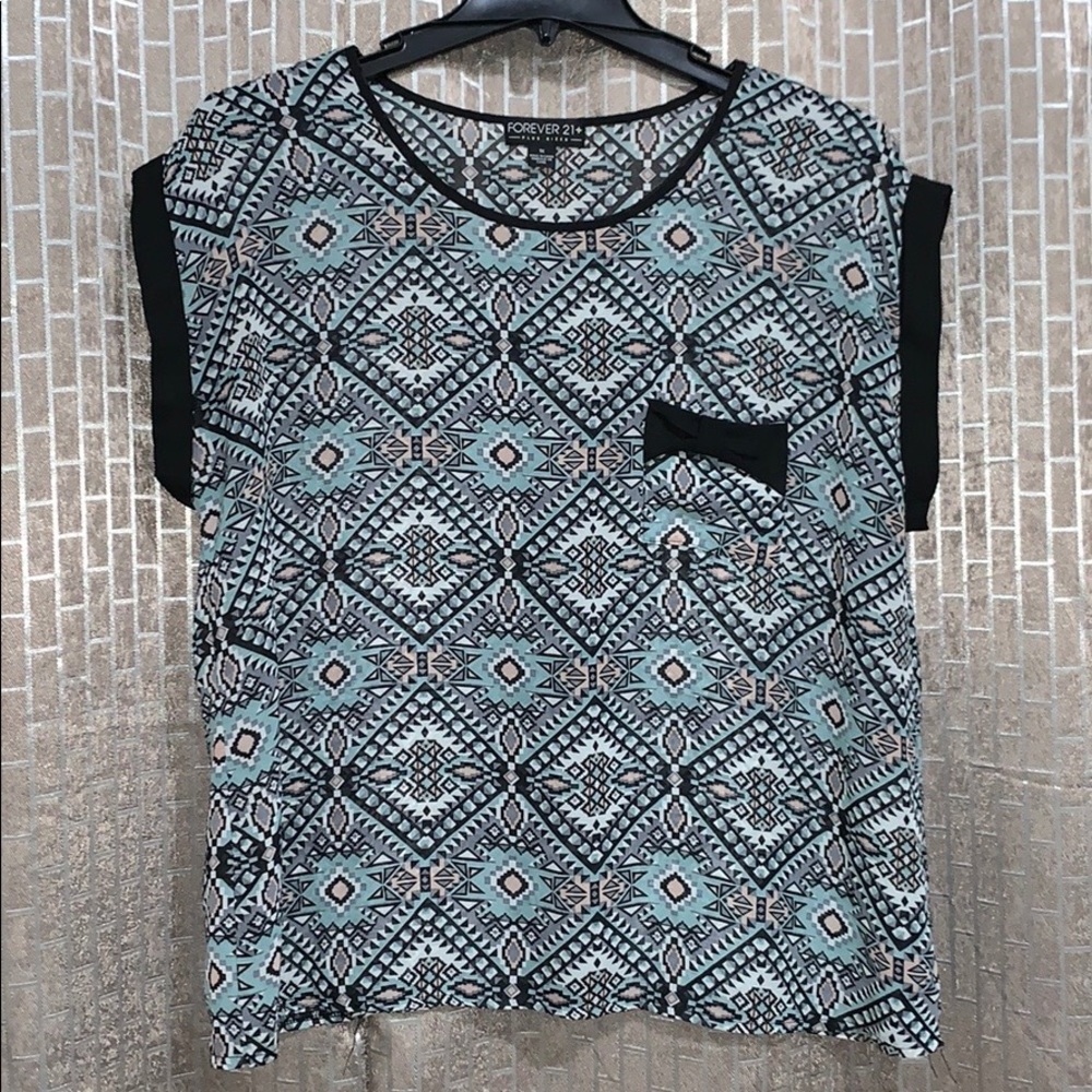 Forever 21+ Top